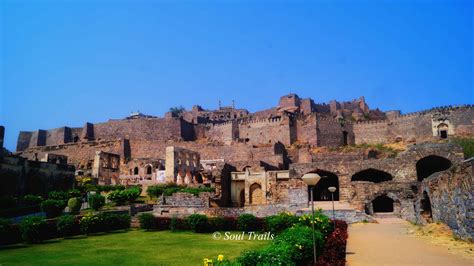  Das Golconda Fort: Eine imposante Festungsanlage mit einer geheimnisvollen Geschichte!