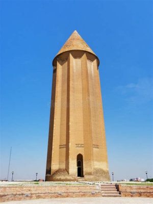 Die Gonbad-e Qabus: Ein geheimnisvolles Relikt aus der Vergangenheit!